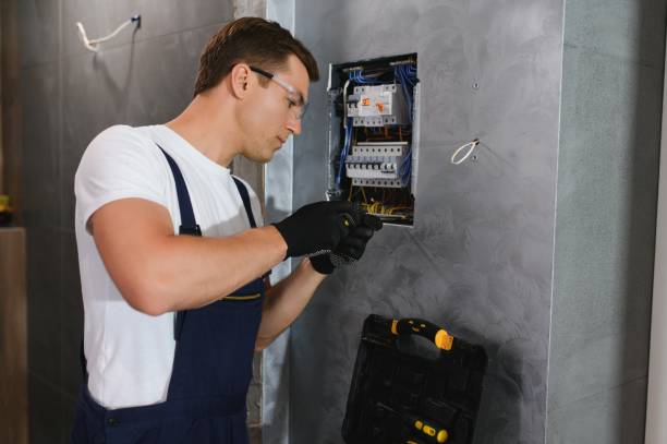 Best Local Electrician Companies  in Chesapeake, VA